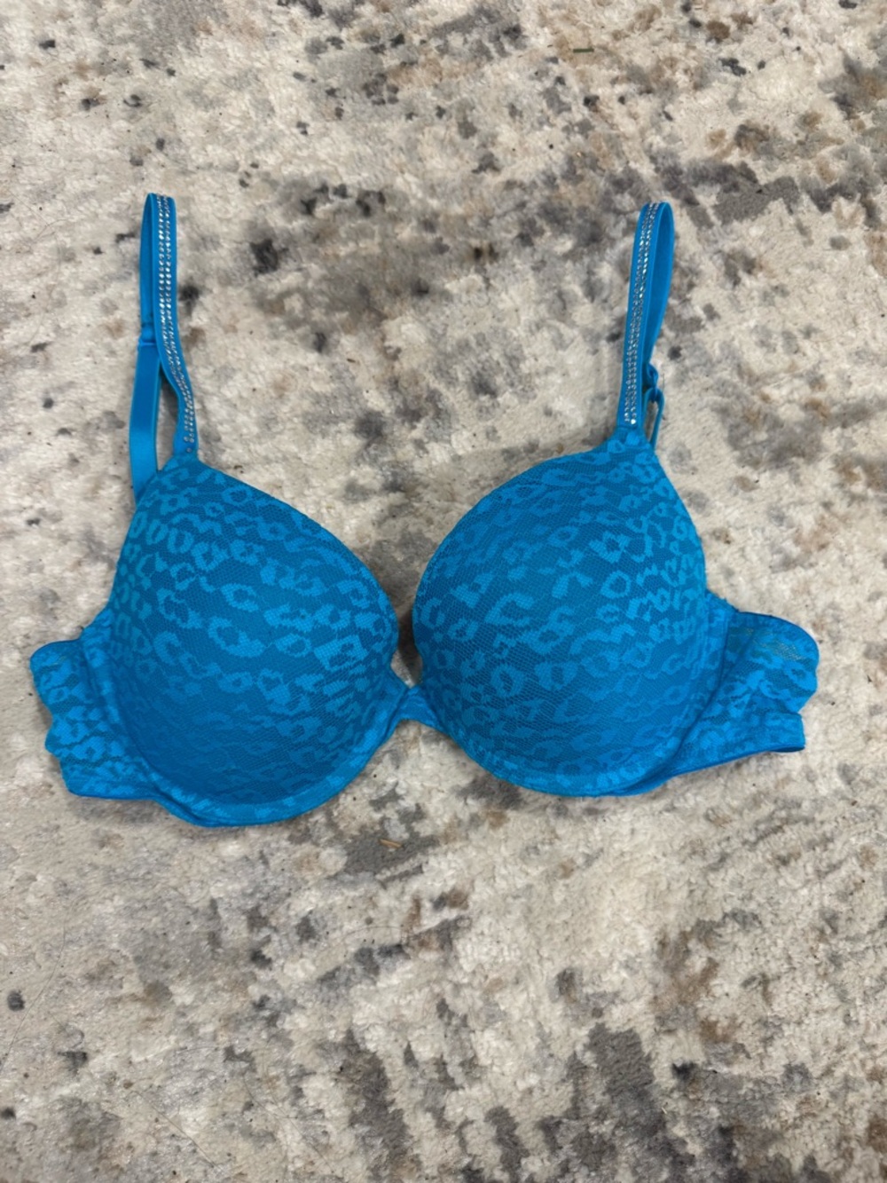 ⚠️ FINAL CALLCloset Clean Out PINK VS Teal Blue Leopard Lace Push-Up Bra